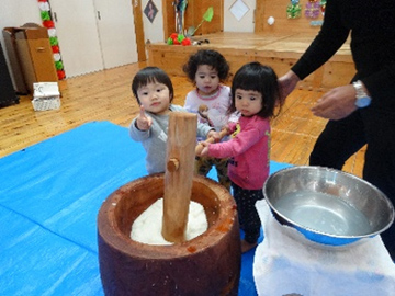 鈴鹿,保育,青い鳥保育園